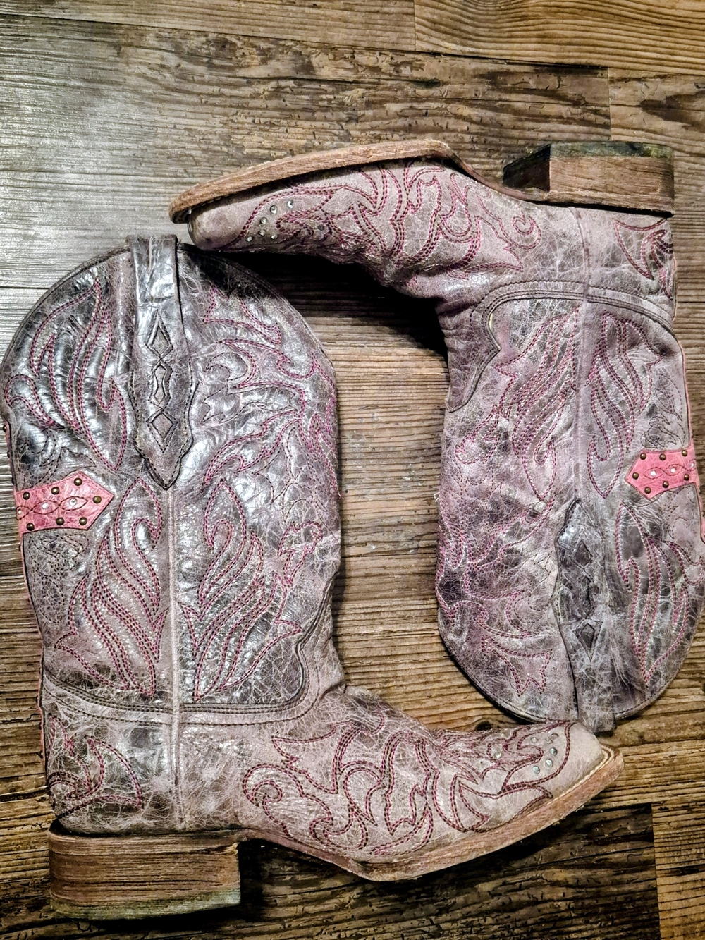 Women’s Brown Pink Embroidered Leather Western Booties
